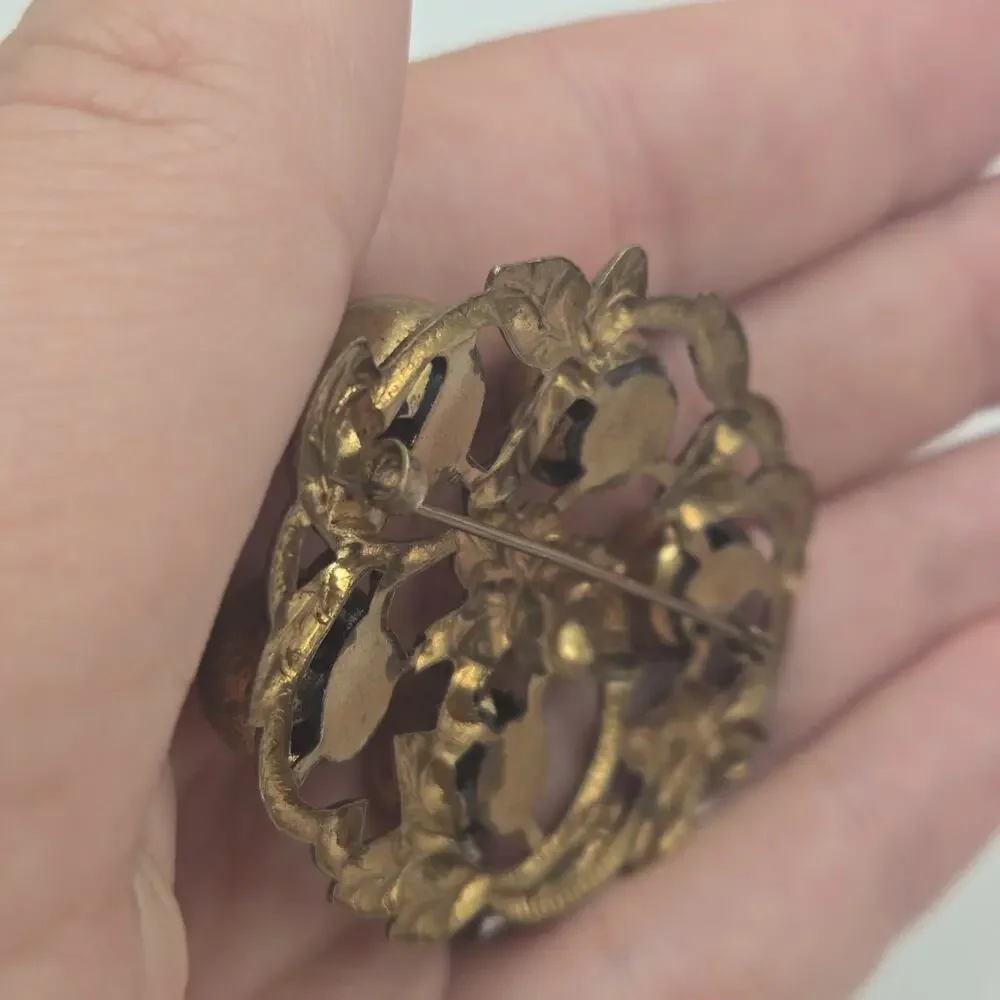 Vintage Antique Edwardian High Relief Repousse Leaf Vine Oval Brooch Pin Brass
